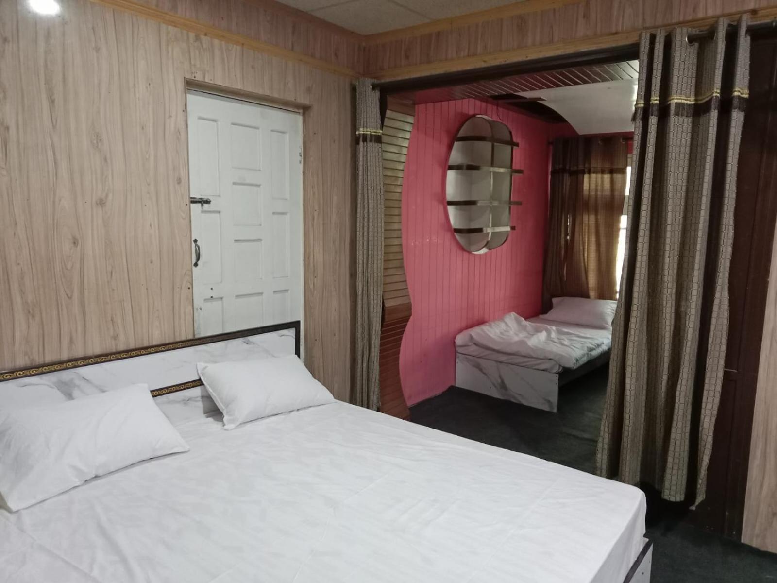 Golden Ibex Resort Skardu Exterior foto